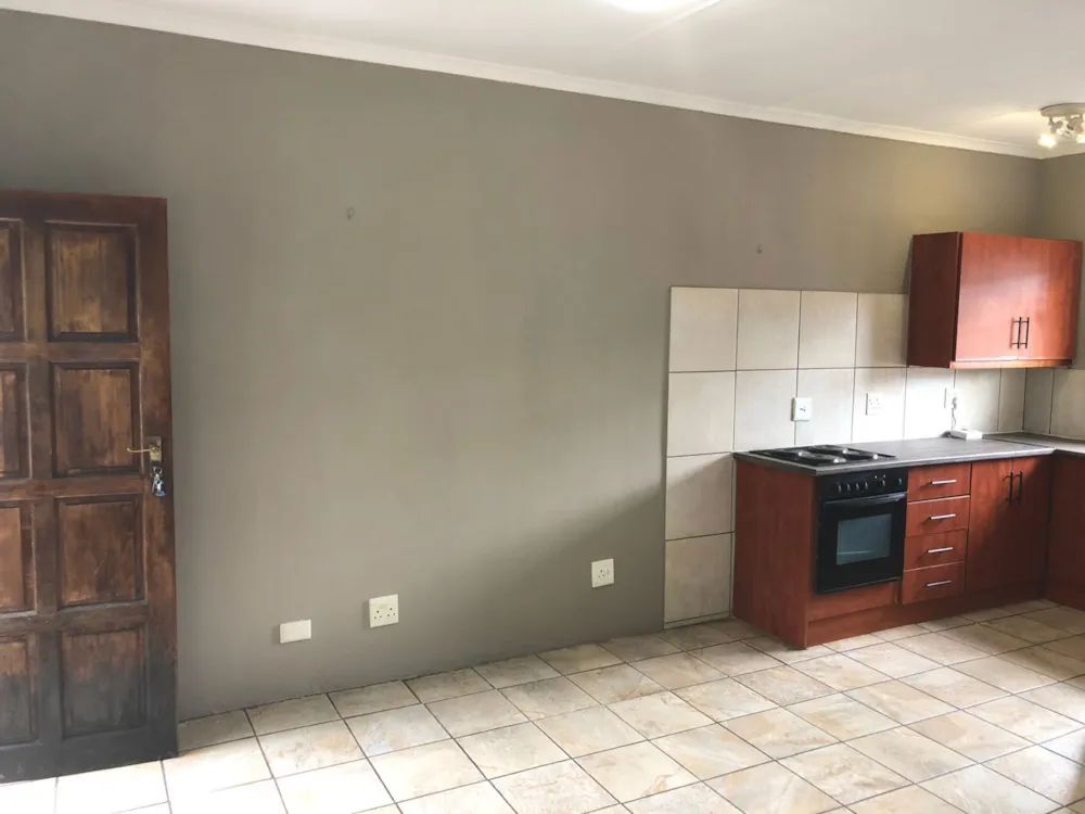 Apartment sold in Sonheuwel Ext 1 - 1NS1703427 Apartment sold in Sonheuwel Ext 1 - 1NS1703427
