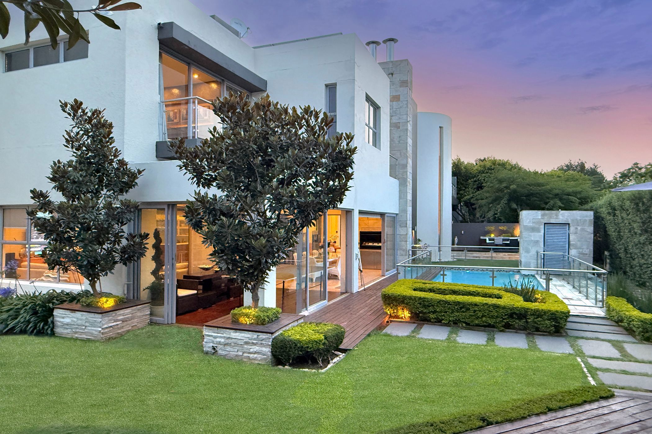 Double-storey house for sale in Hyde Park, Sandton - HP1742118