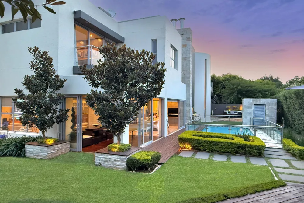 Double-storey house for sale in Hyde Park, Sandton - HP1742118