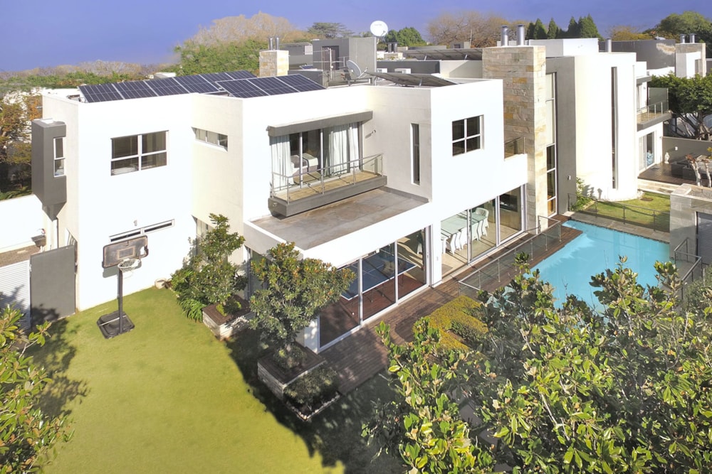 Double-storey cluster for sale in Hyde Park, Sandton - HP1726886