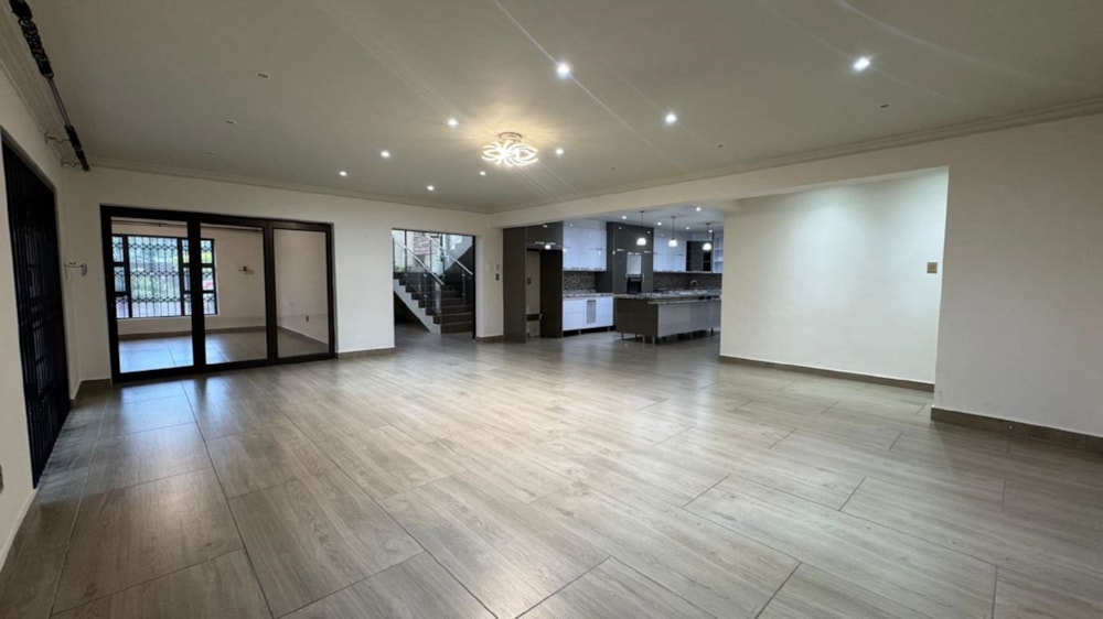 House to rent in Stonehenge - 1NS1727402