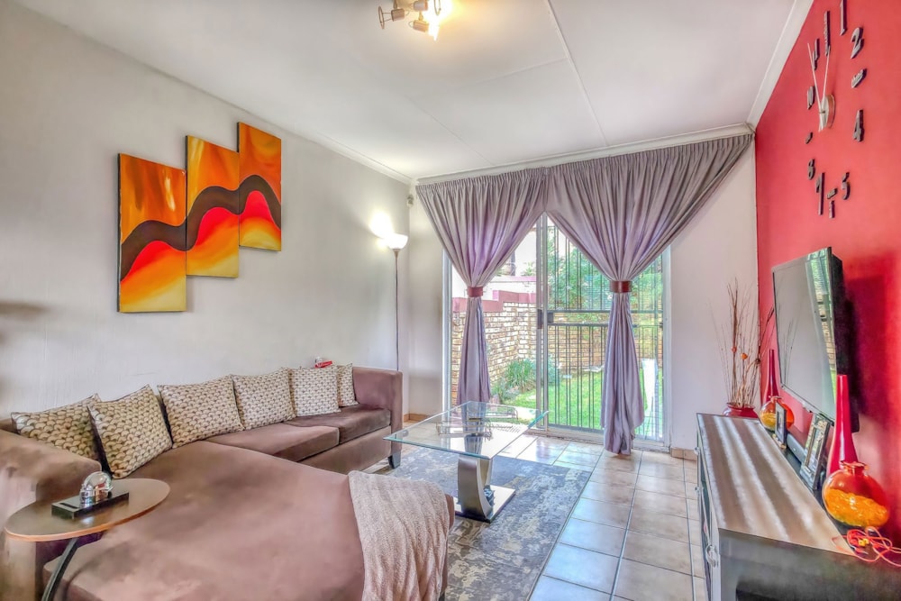 Townhouse for sale in Wilgeheuwel - RAN1725725