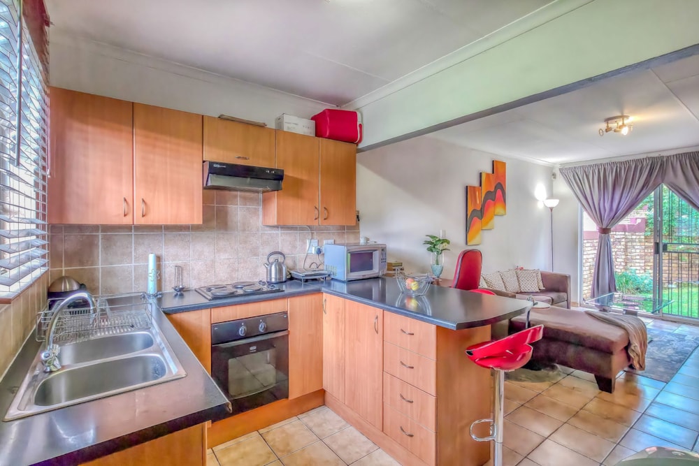 Townhouse for sale in Wilgeheuwel - RAN1725725