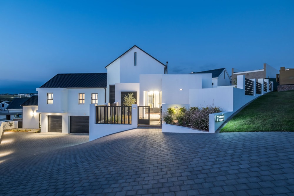 House for sale in Kingswood Golf Estate - GEO1727951