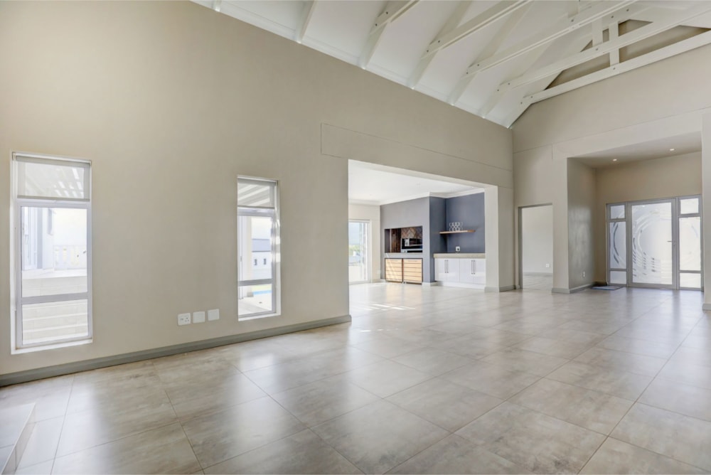 House to rent in Kingswood Golf Estate - GEO1726354