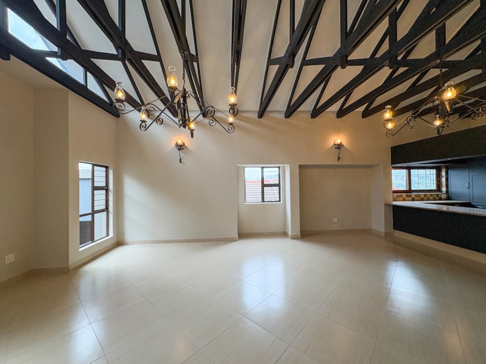 House for sale in Sonheuwel Ext 1 - 1NS1723744