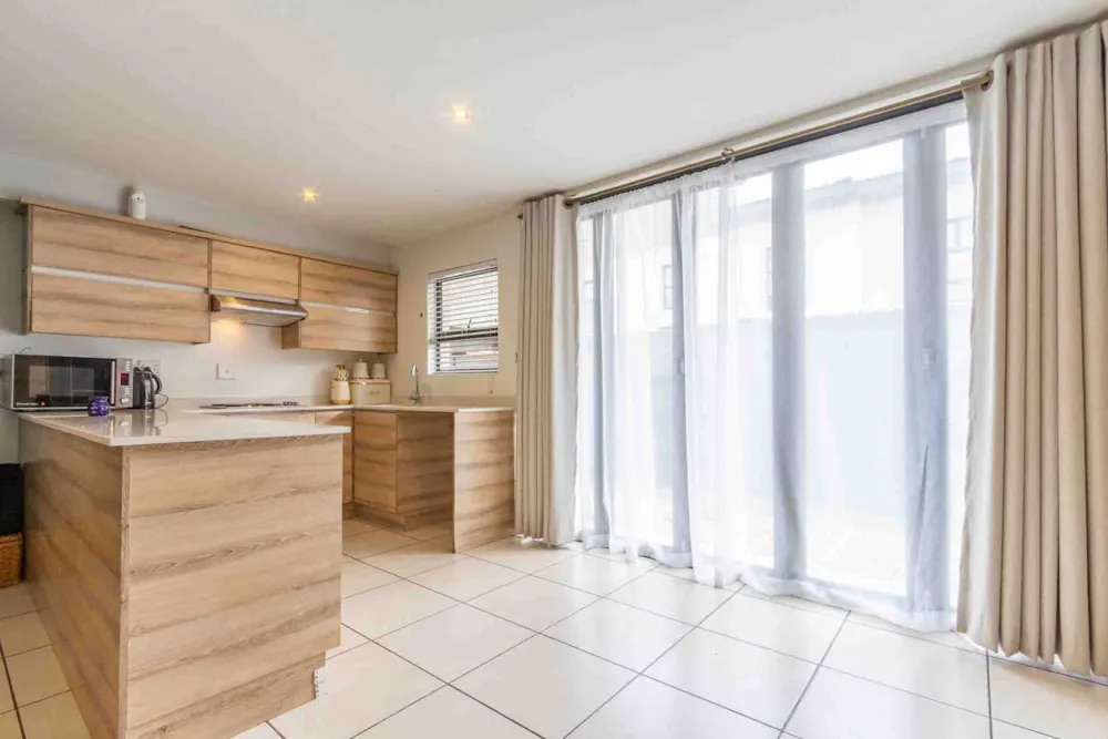 Double-storey apartment sold in Rynfield - EN1727716 Double-storey apartment sold in Rynfield - EN1727716