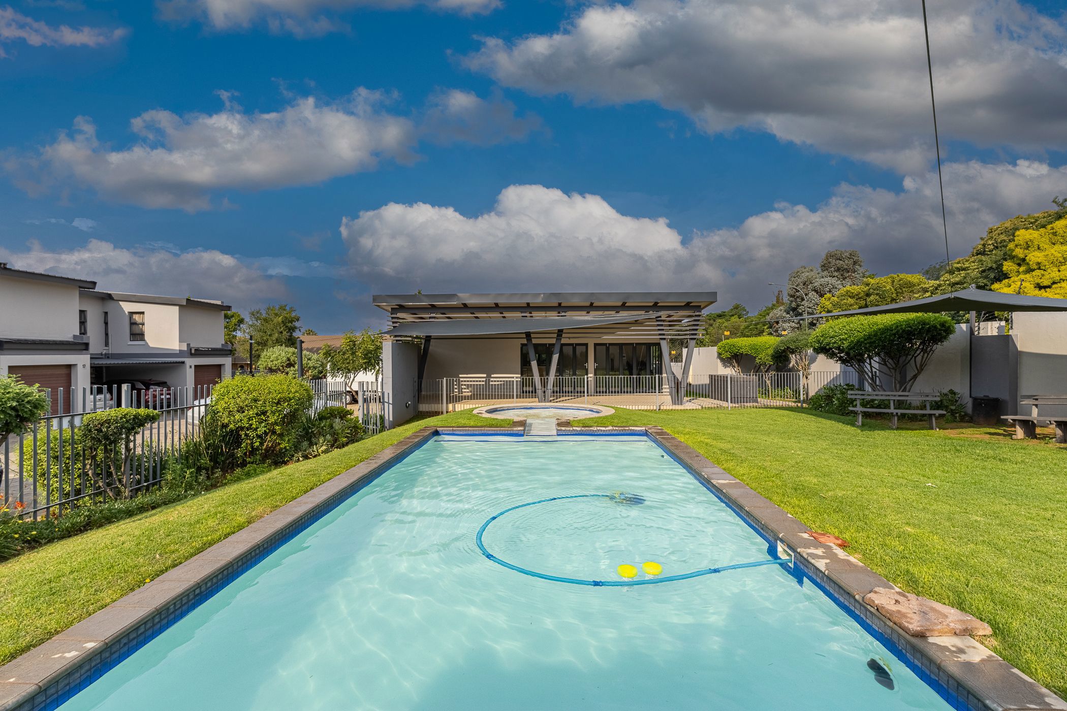 Double-storey apartment for sale in Rynfield - EN1727716