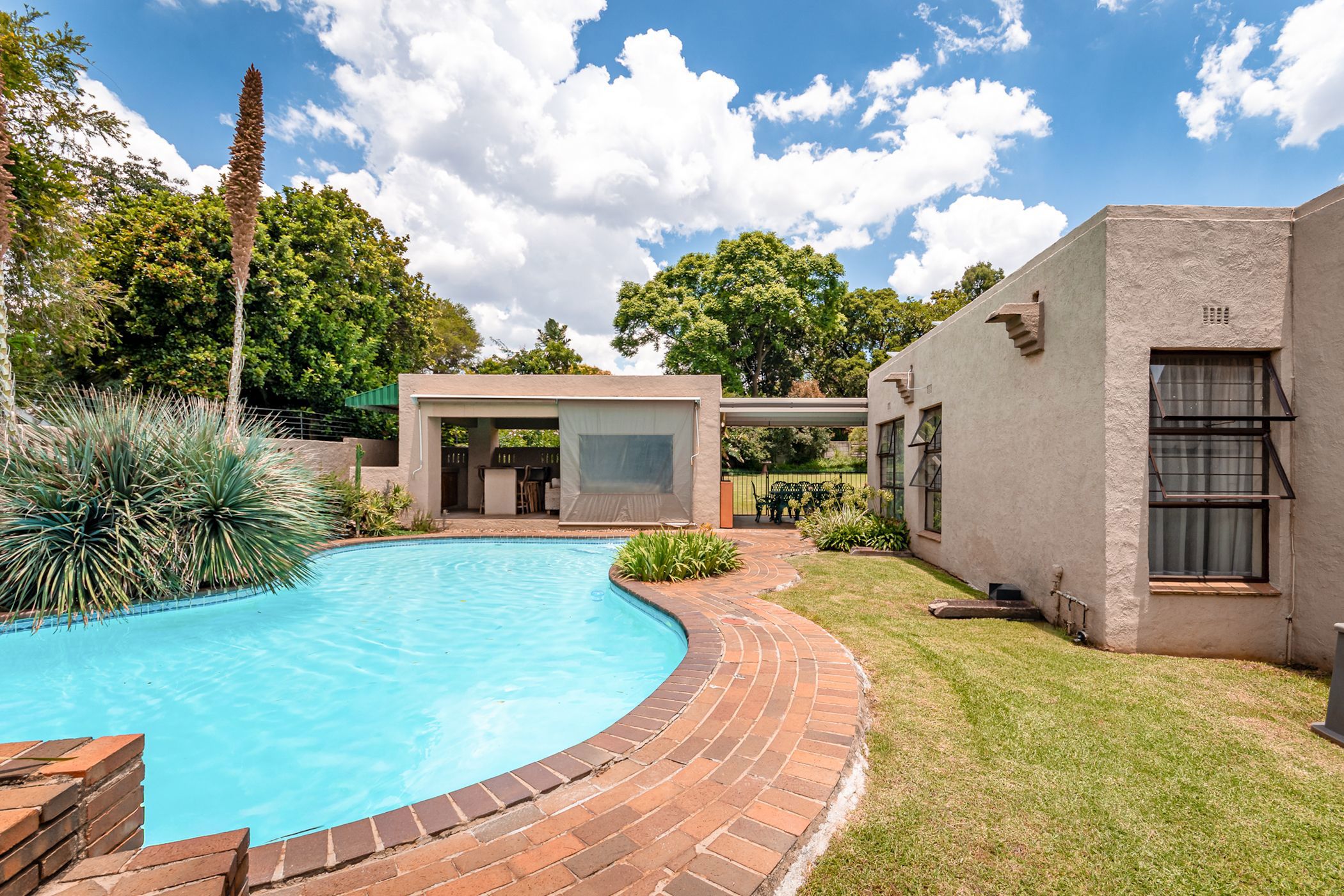 House for sale in Northcliff, Johannesburg - RAN1727236