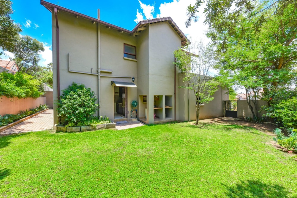 Double-storey cluster for sale in Craigavon - FW1726292