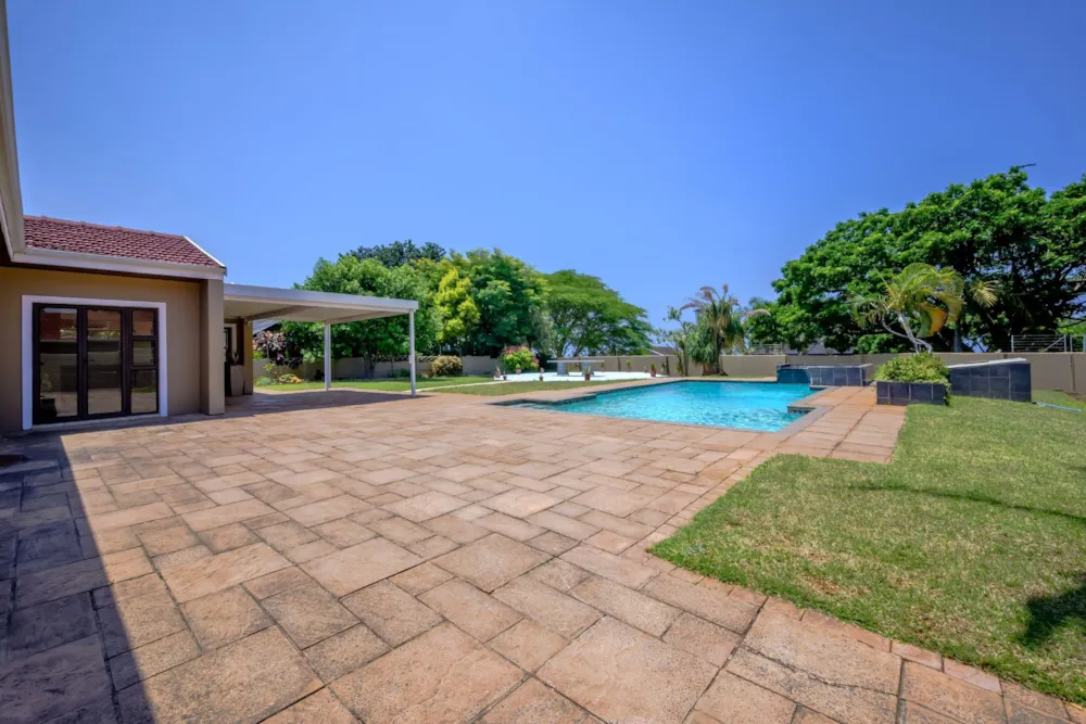 House sold in La Lucia - 1ND1720409