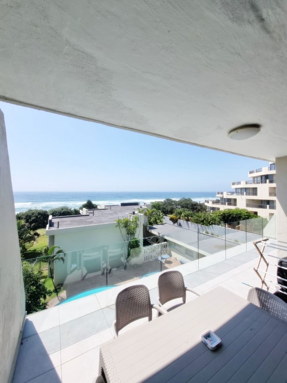 Apartment to rent in uMhlanga Rocks - 1ND1728507