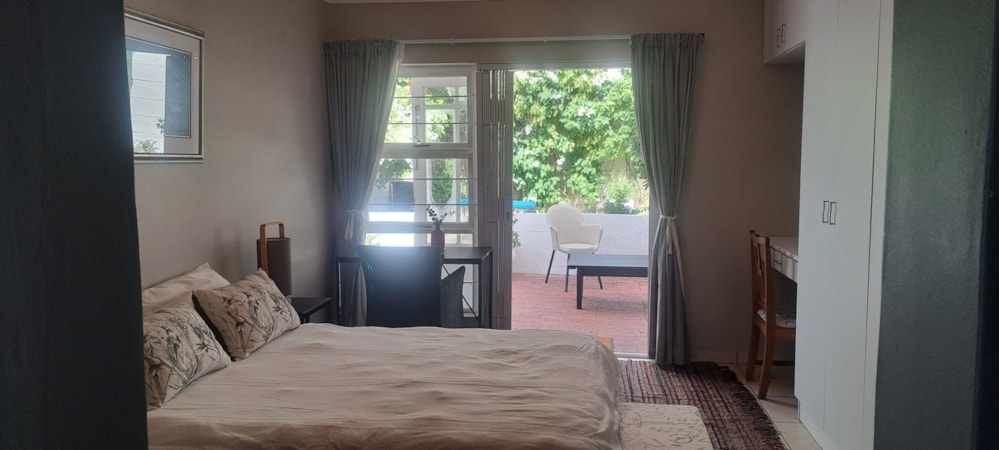 Garden cottage let in Table View - 1TV1722173