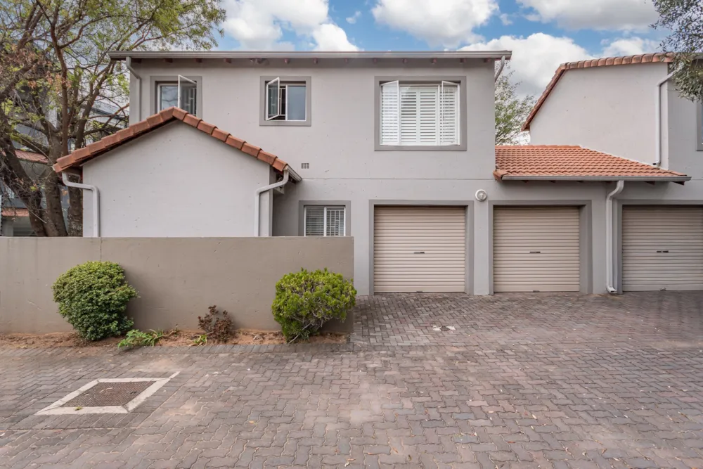Townhouse for sale in Northgate, Randburg - RAN1727652 Townhouse for sale in Northgate, Randburg - RAN1727652