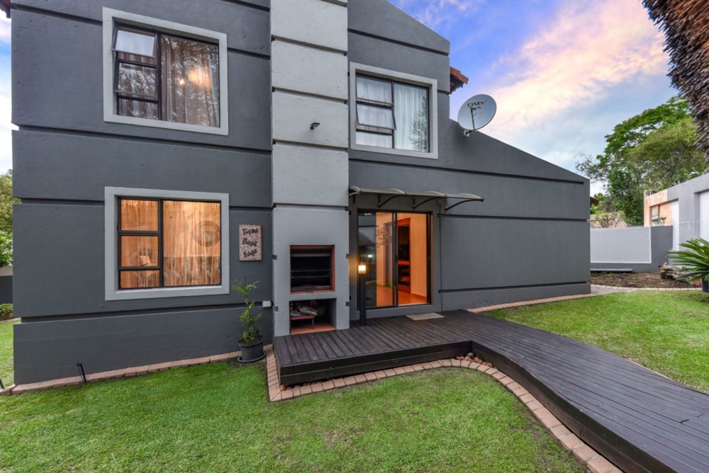 Double-storey cluster for sale in Jukskei Park - FW1728914