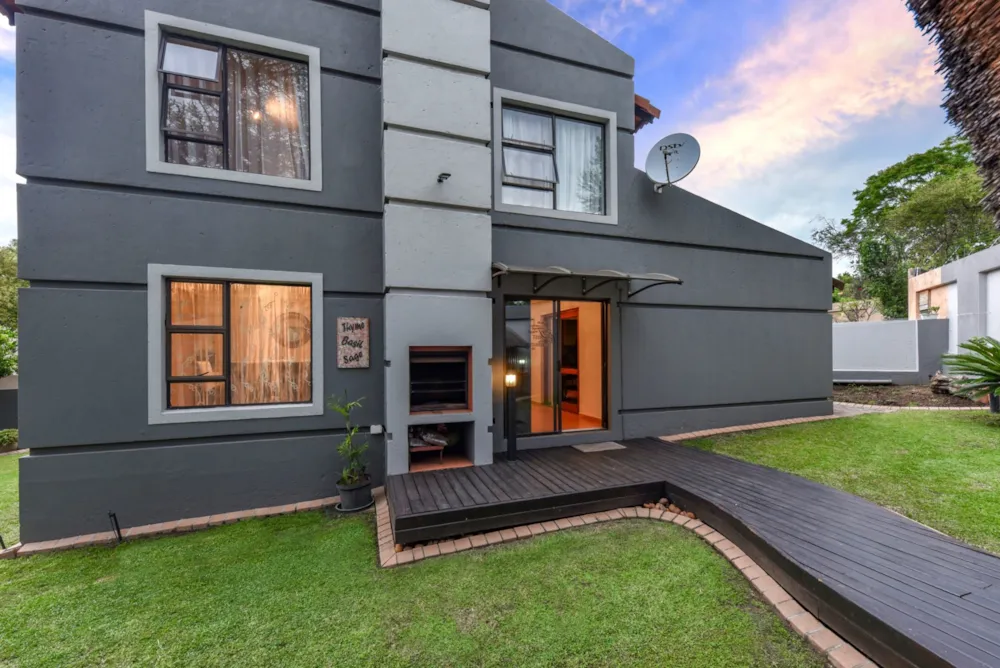 Double-storey cluster sold in Jukskei Park - FW1728914 Double-storey cluster sold in Jukskei Park - FW1728914