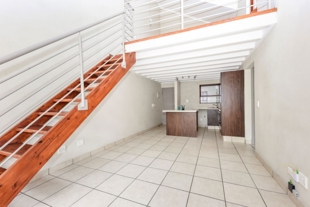 Apartment for sale in Fourways Area - FW1728302