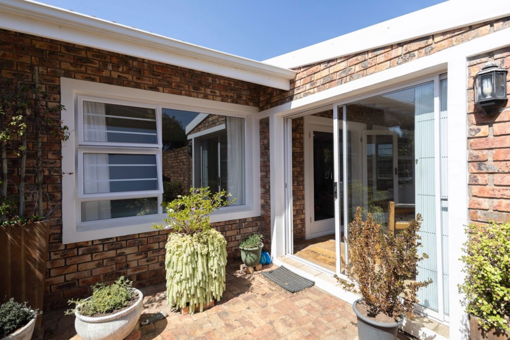 House for sale in Riversbend - 1KO1726081