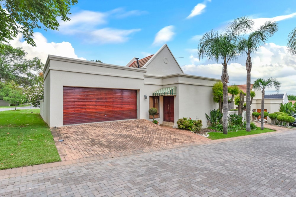 House for sale in Cedar Lakes - FW1726793