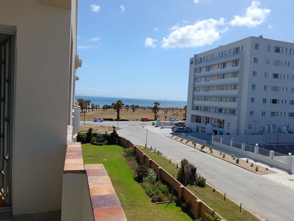 Apartment to rent in Summerstrand - 1PLZ1725672