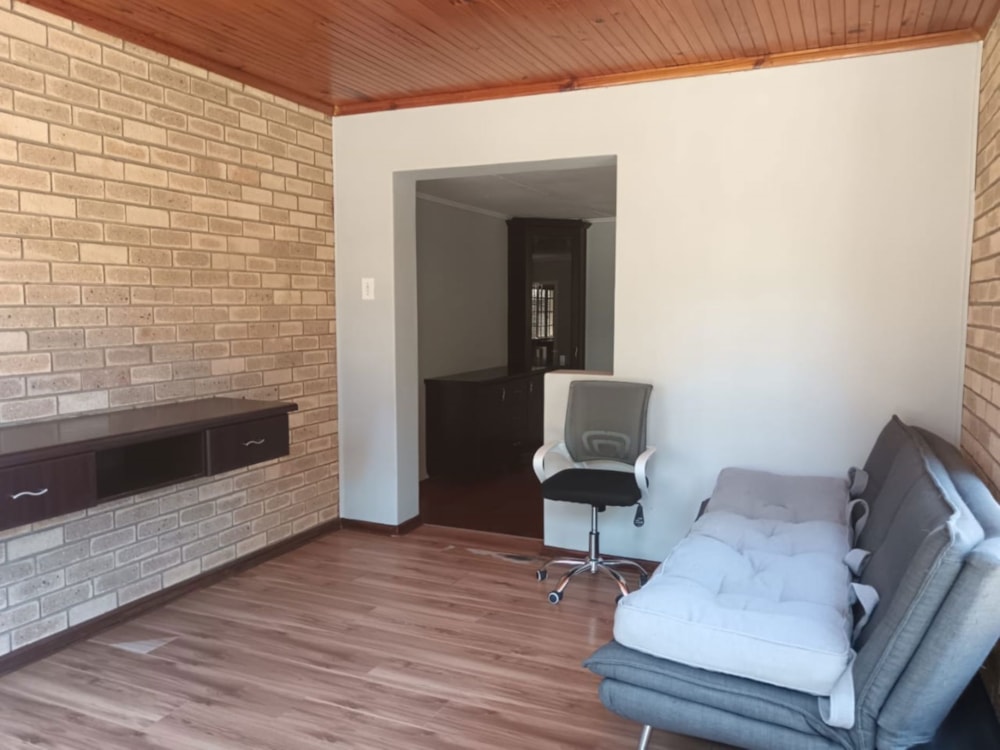 House to rent in Newton Park - 1PLZ1729429