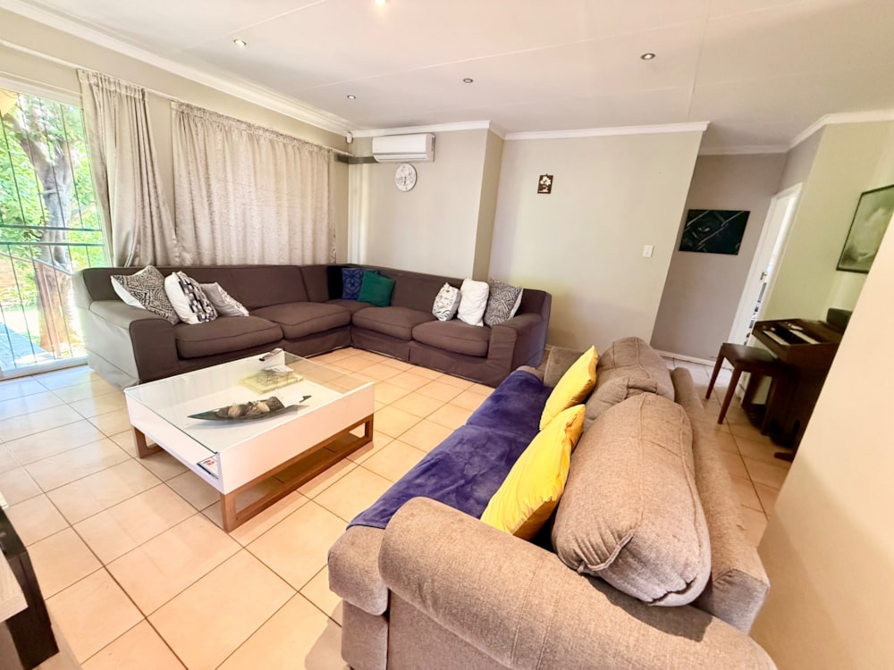 Townhouse for sale in Spitskop - 1BX1726328