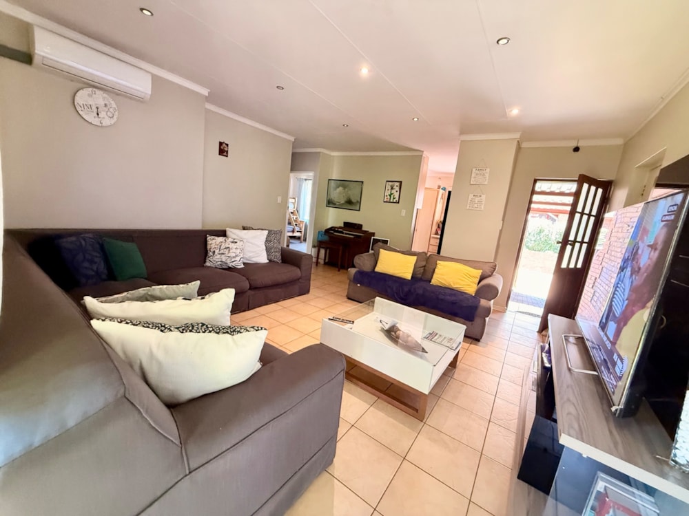 Townhouse for sale in Spitskop - 1BX1726328