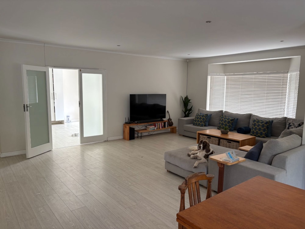 House let in Sunridge Park - 1PLZ1727586