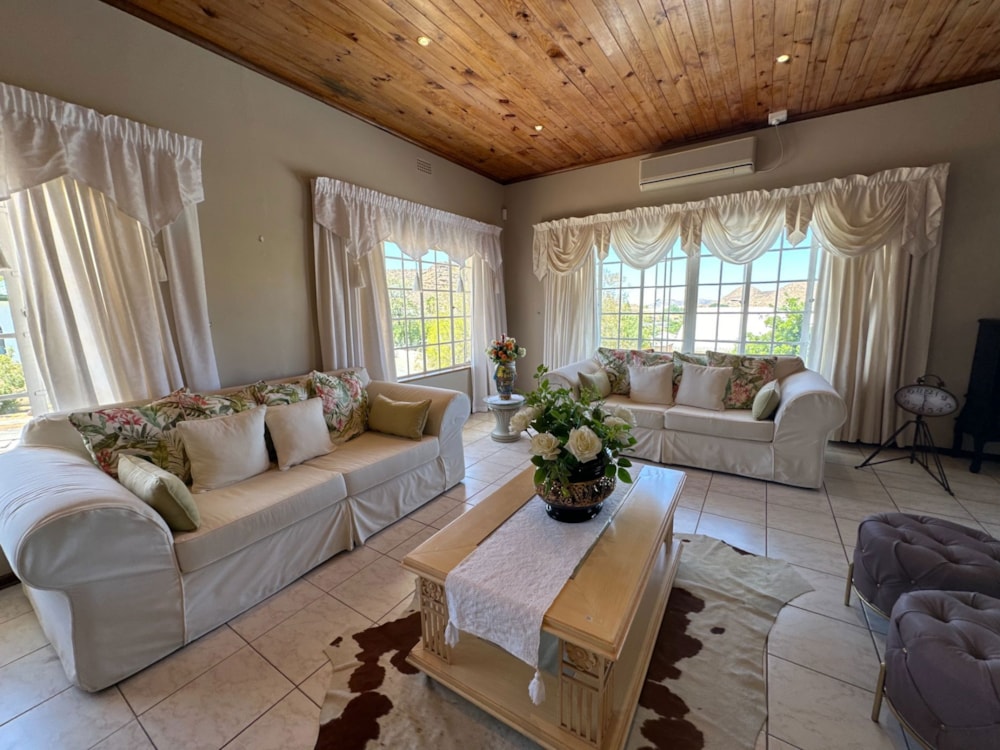 House for sale in Springbok - 1NA1727439