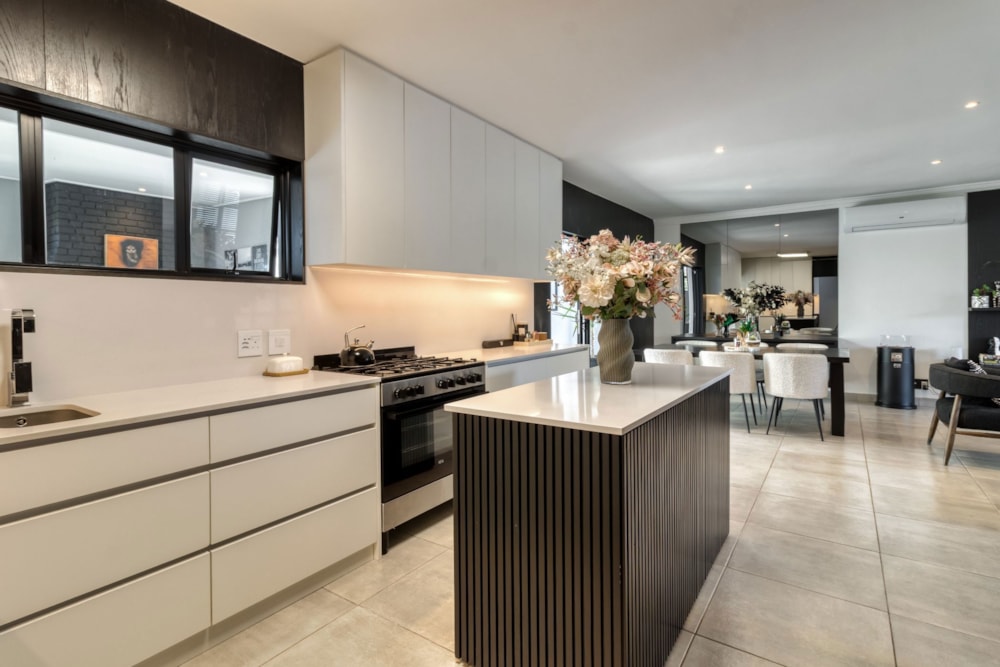 House for sale in Lower Heldervue - SW1726148