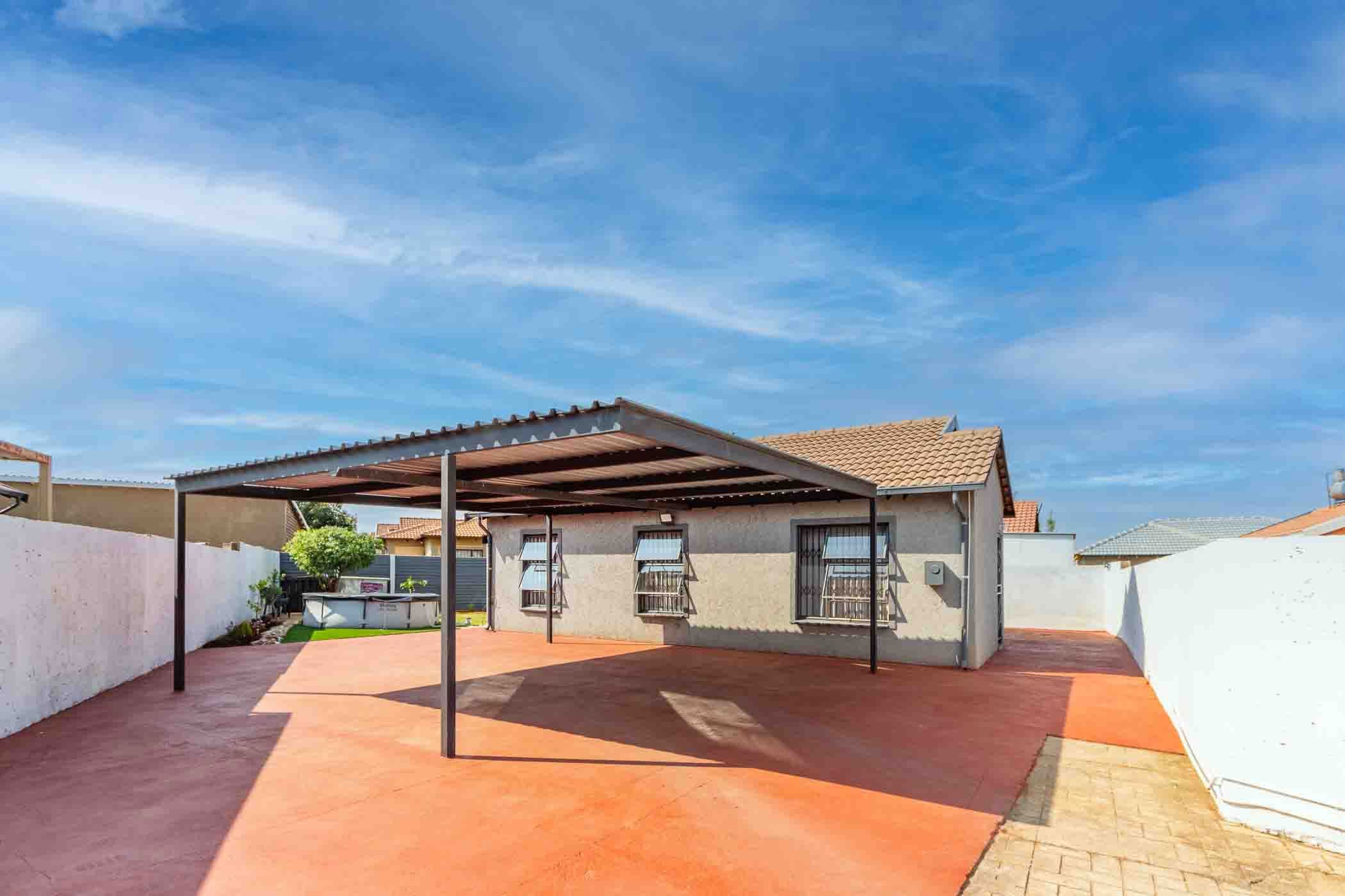 House for sale in Dawn Park - BOK1728177