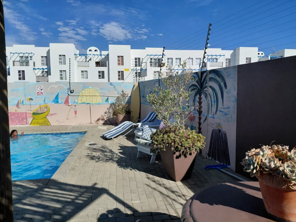 Apartment sold in Strand - SW1725607
