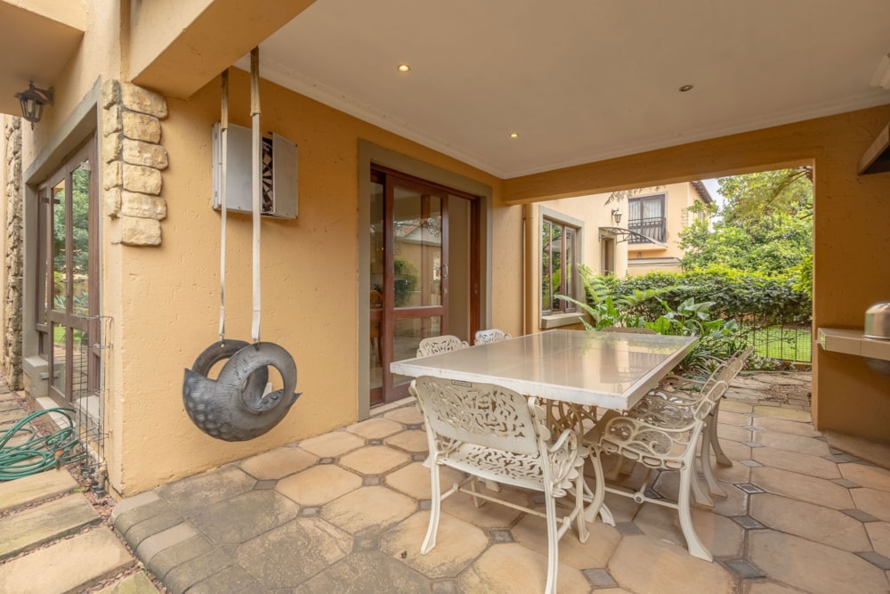 Double-storey house for sale in Hughes - BOK1727288