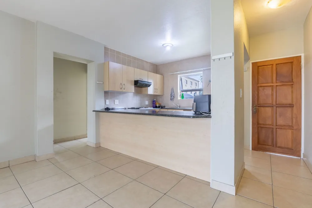 Townhouse sold in Jansen Park - BOK1730792