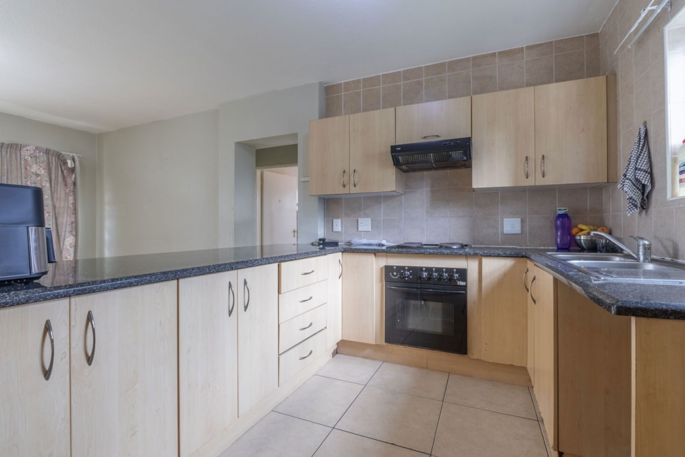 Townhouse for sale in Jansen Park - BOK1730792