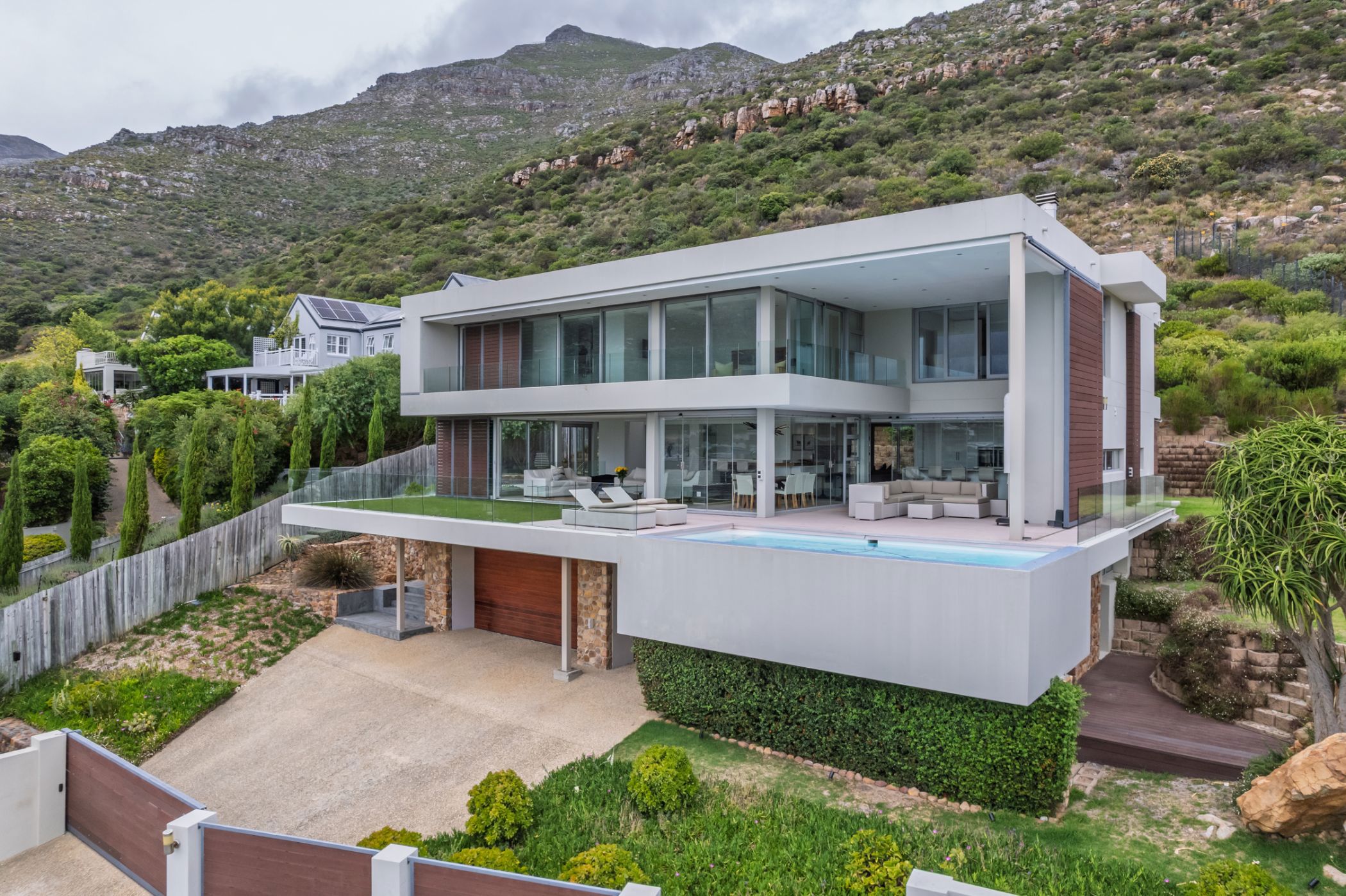 Multi-storey house for sale in Hillcrest, Hout Bay - HOB1725528
