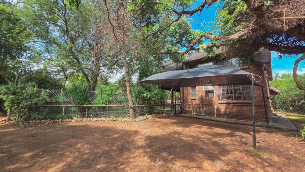 House for sale in Marloth Park - 1NK1726297 House for sale in Marloth Park - 1NK1726297