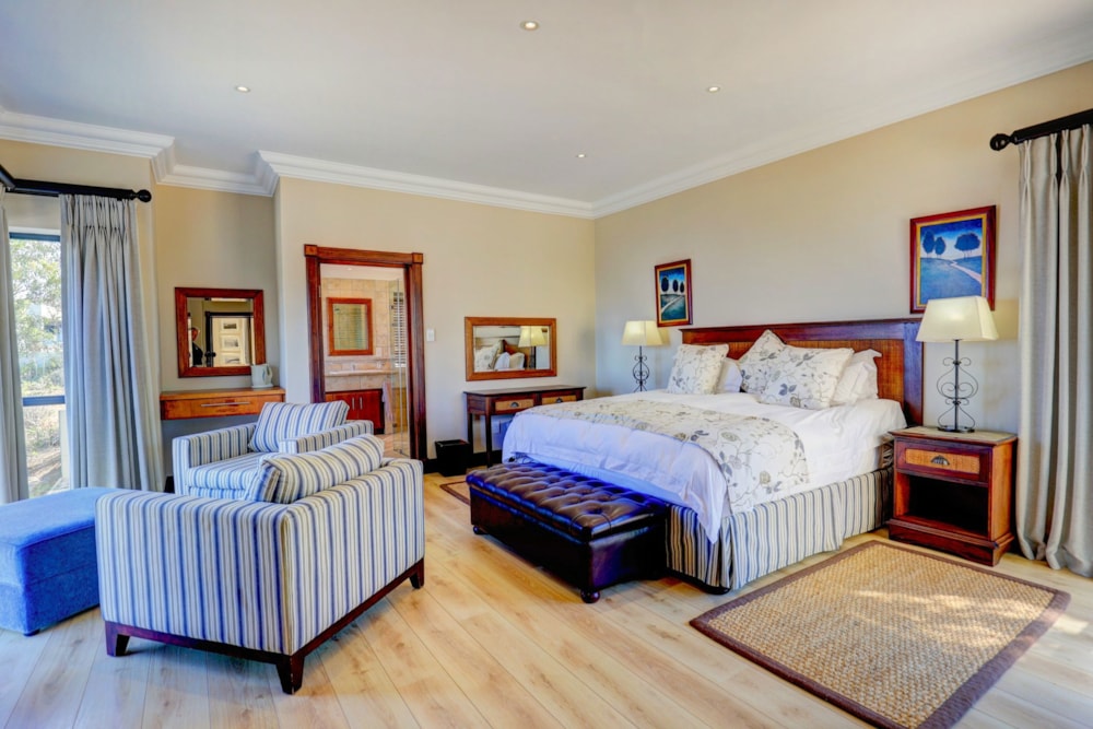 Golf estate house for sale in Oubaai - GEO1727160