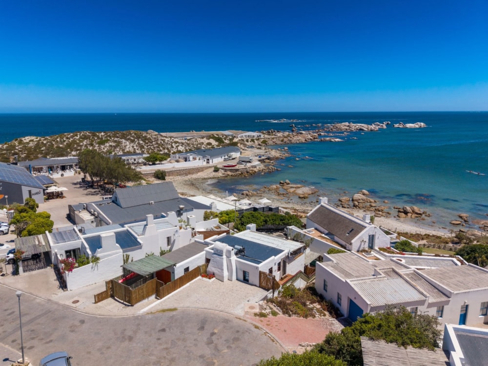 House for sale in Paternoster - LA1727074