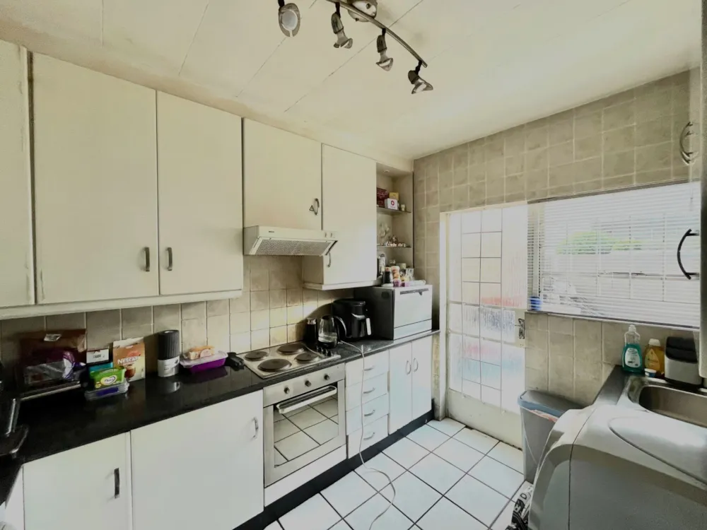 Townhouse let in Bedford Gardens - BWL1726059 Townhouse let in Bedford Gardens - BWL1726059