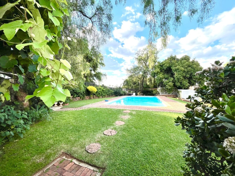 Townhouse to rent in Bedford Gardens - BWL1726059 Townhouse to rent in Bedford Gardens - BWL1726059