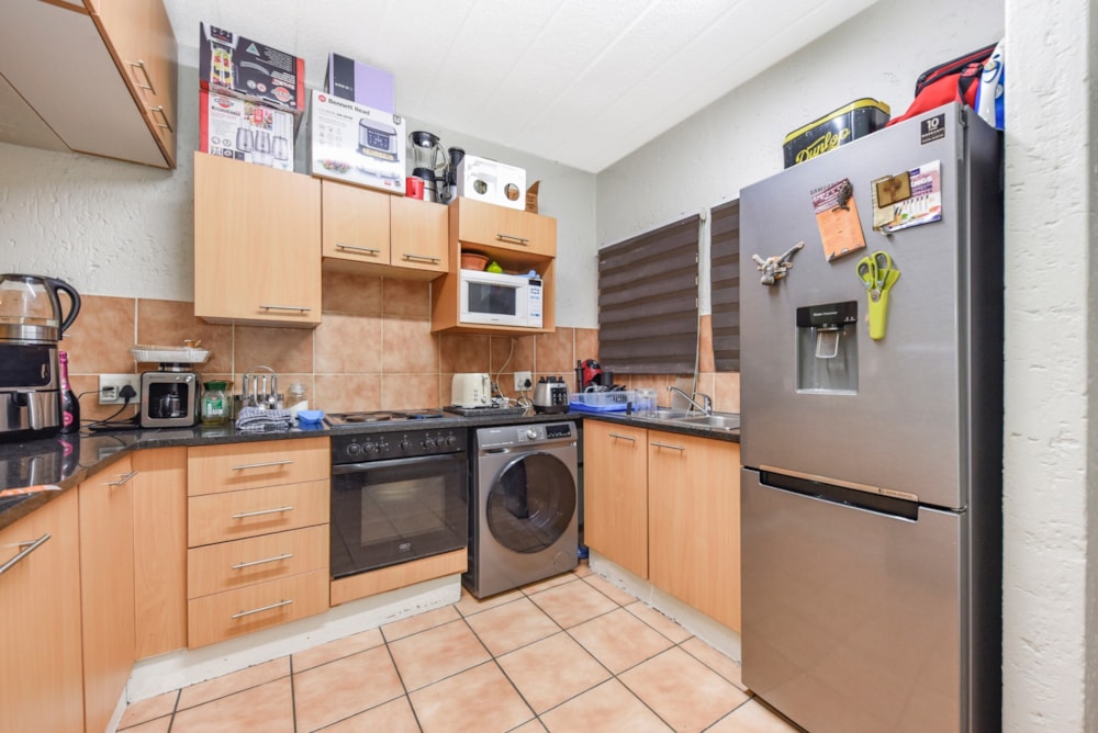 Apartment for sale in Douglasdale - FW1727602