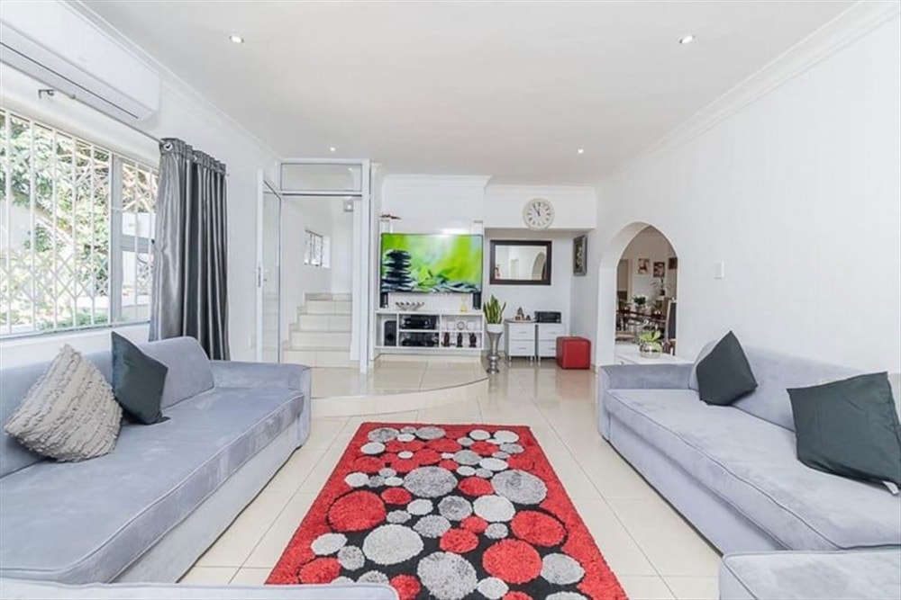 House for sale in Athlone Park - 1WB1726594