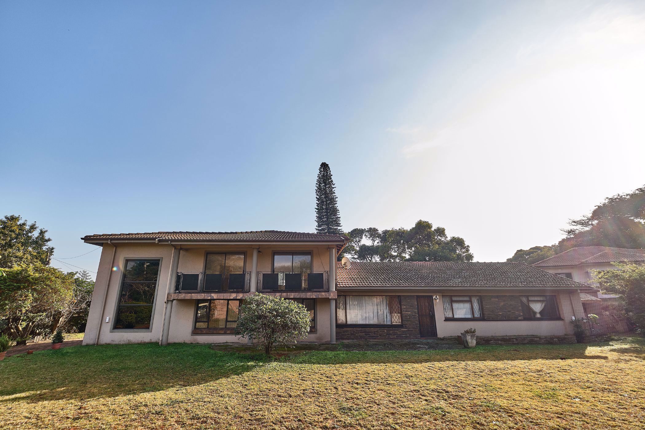 House to rent in Athlone Park - 1WB1725772