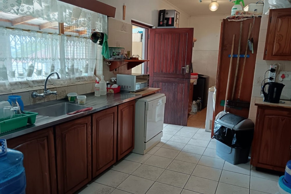 House for sale in Athlone Park - 1WB1726853