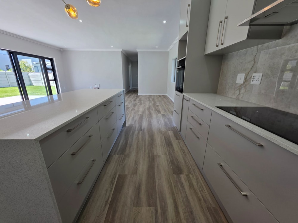 House for sale in Kleinmond - KN1725944