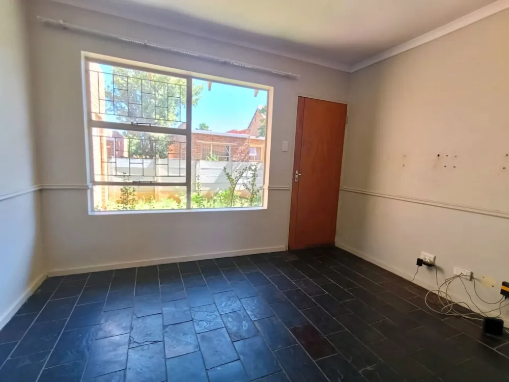 Townhouse let in Langenhovenpark - 1BX1725881 Townhouse let in Langenhovenpark - 1BX1725881