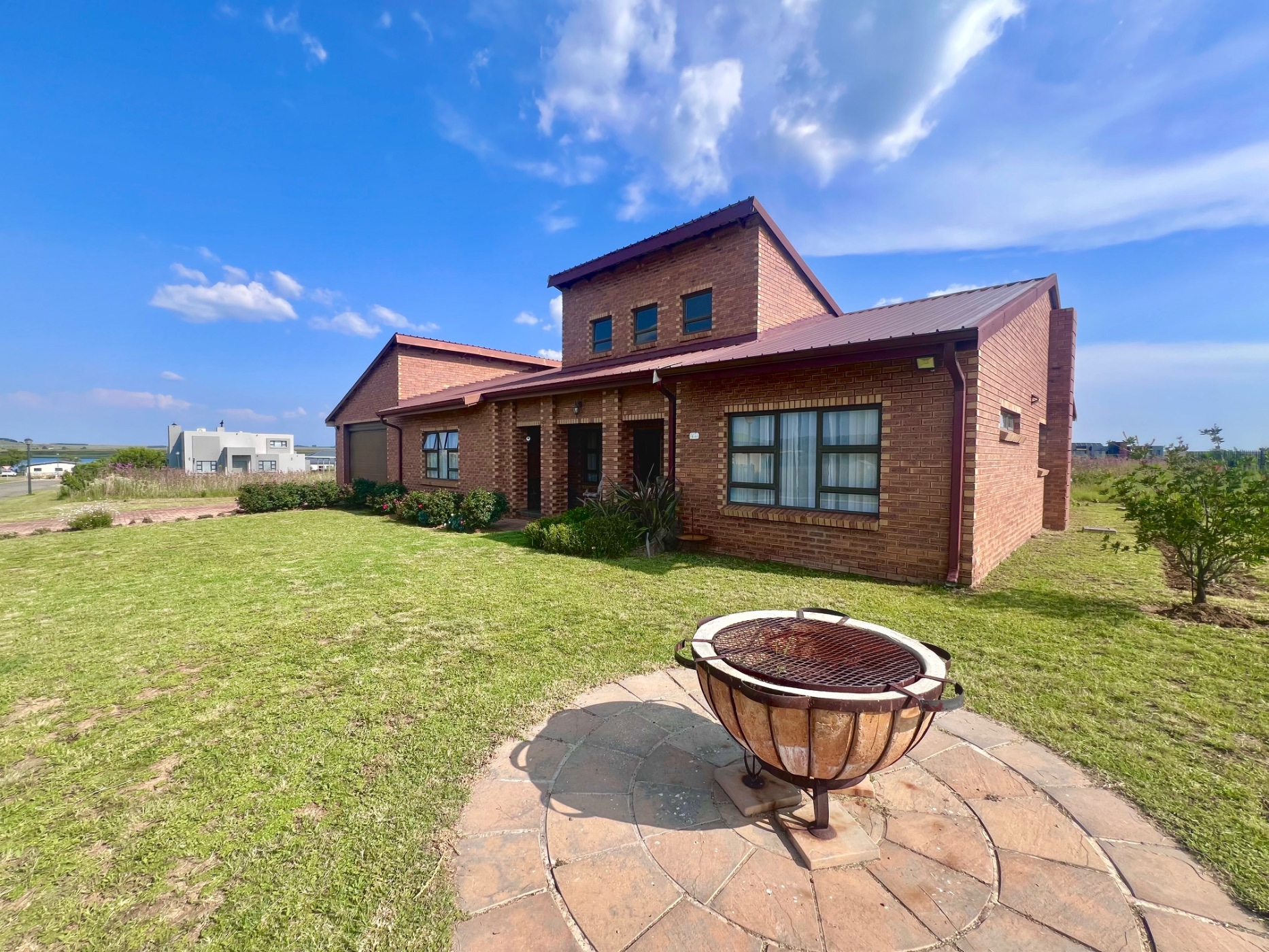 Security estate home for sale in Summer Place Estate - PRN1715391