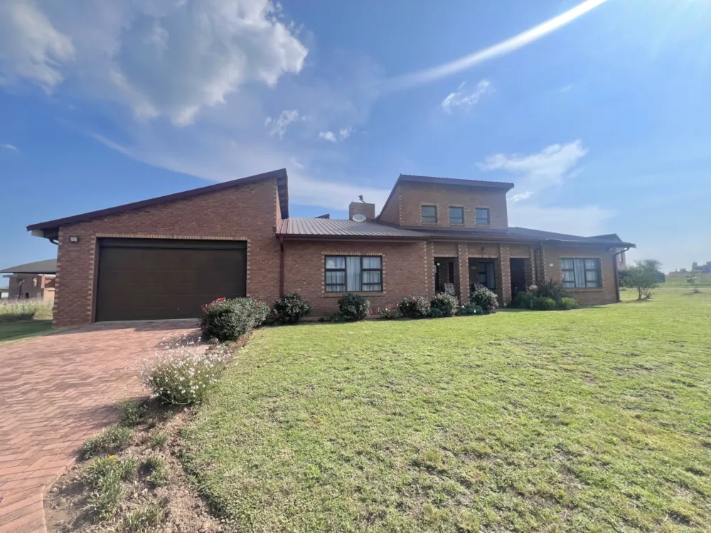 Security estate home for sale in Summer Place Estate - PRN1715391