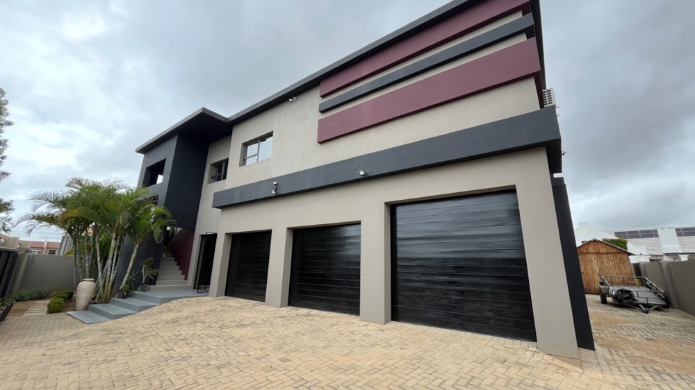 House for sale in Bendor Park - 1PS1726386